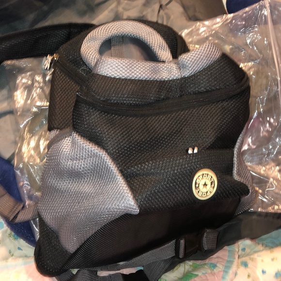 NWT dog carrier backpack small - Picture 1 of 2